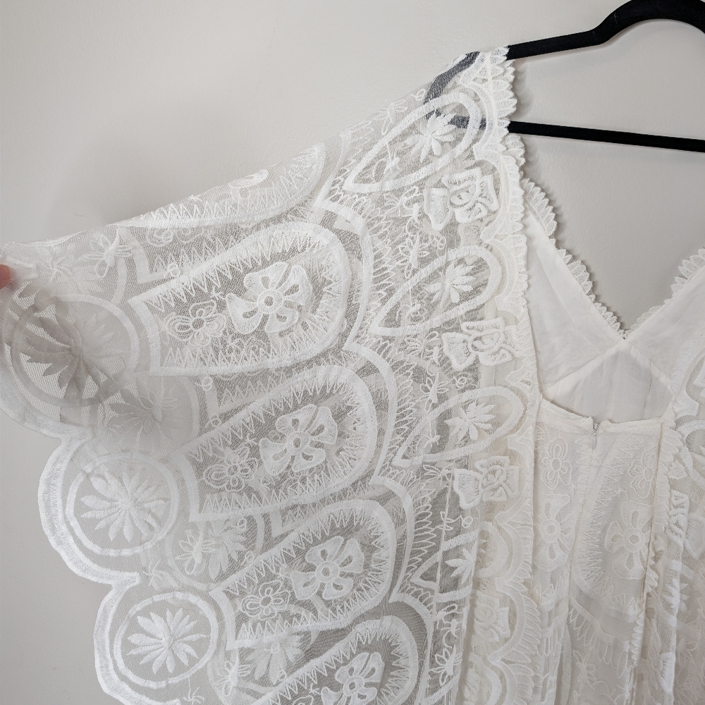 Jen's Pirate Booty Lily-white Swangsong Lace Maxi Dress - Picture 8 of 13
